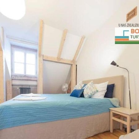 Snug Apartment In A Tenement House - Old Town - F50/5 Warschau Buitenkant foto