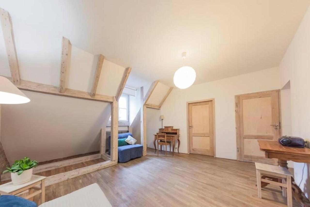 Snug Apartment In A Tenement House - Old Town - F50/5 Warschau Buitenkant foto