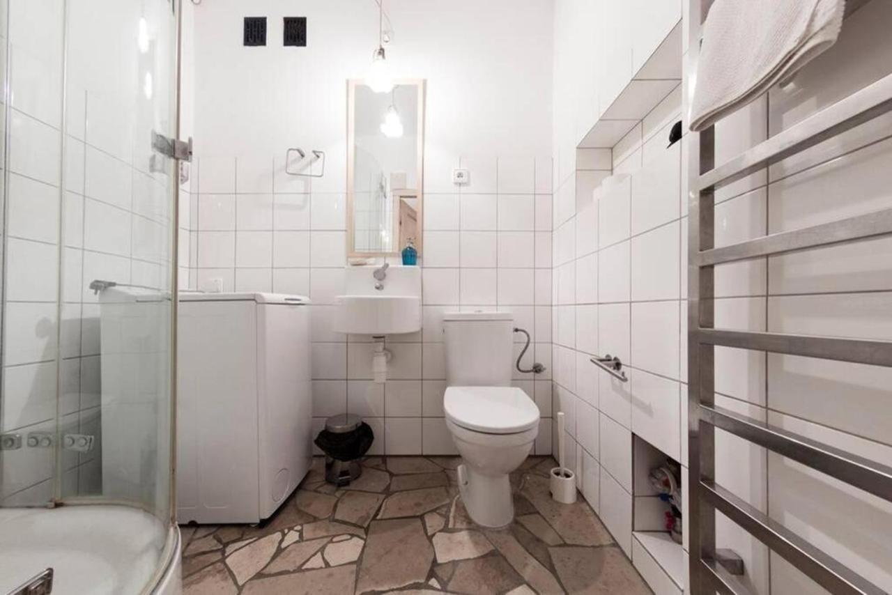 Snug Apartment In A Tenement House - Old Town - F50/5 Warschau Buitenkant foto